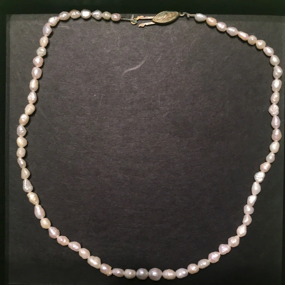 Freshwater Pearl Necklace in Cream and Pink - Elegant Everyday Pendant Strand